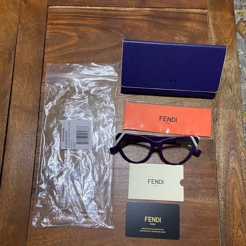 Fendi 51mm cat